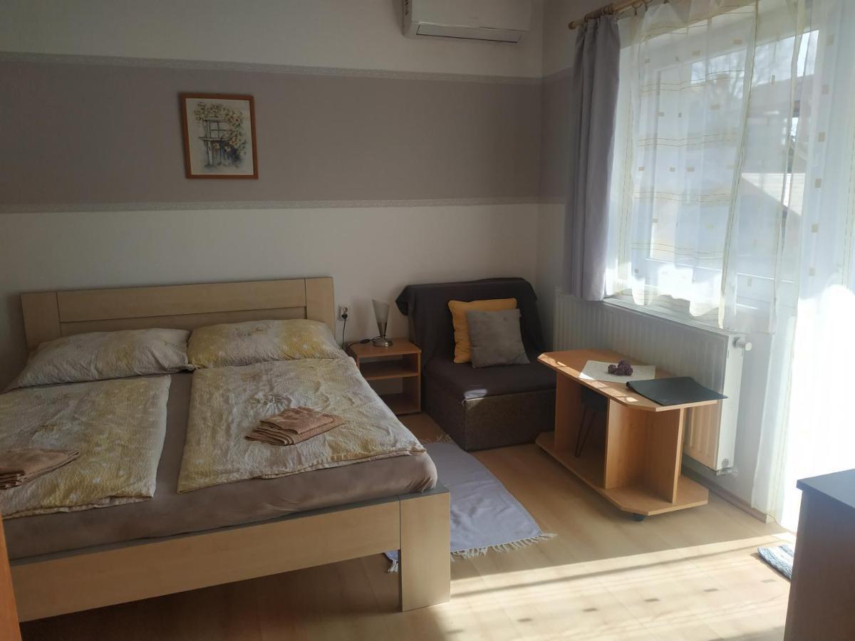 Aranyhal Apartman Sárvár Buitenkant foto