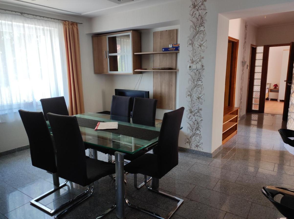 Aranyhal Apartman Sárvár Buitenkant foto