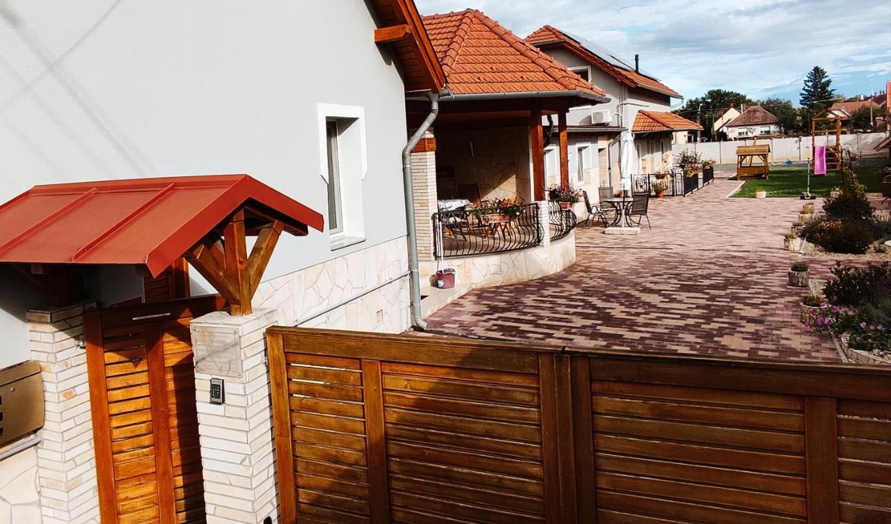 Aranyhal Apartman Sárvár Buitenkant foto